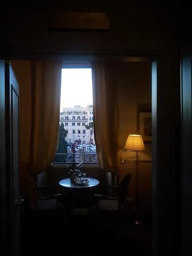 Residenza Gens Julia Acomodação com café da manhã Roma 2*,  Itália
